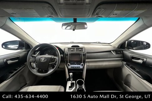 Used 2014 Toyota Camry LE image 9