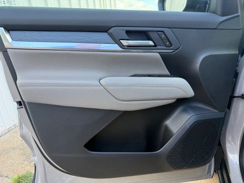 New 2026 GMC Terrain Elevation w/ Black Edition image 7