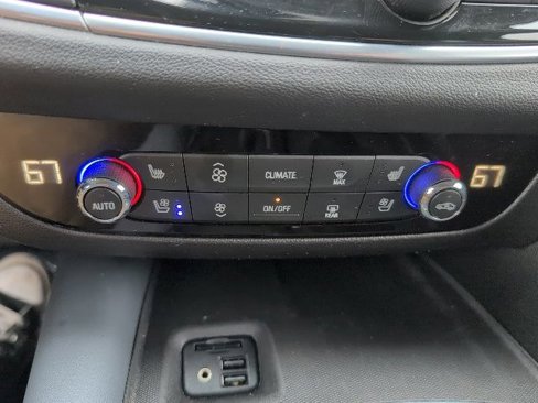 Used 2021 Buick Enclave Premium w/ Surround and Sites Package image 30