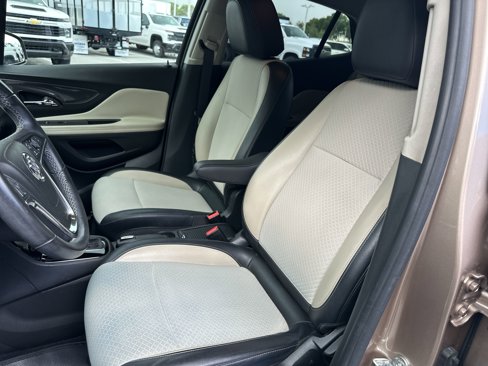 Used 2019 Buick Encore Preferred w/ Safety Package image 27