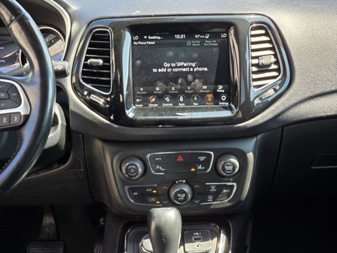 Used 2021 Jeep Compass Limited w/ Sun and Sound Group image 21