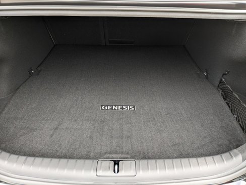 Certified 2024 Genesis G70 3.3T Advanced image 16