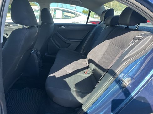Used 2016 Volkswagen Jetta S image 7