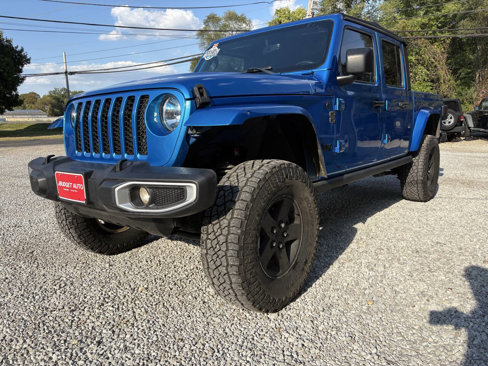 Used 2022 Jeep Gladiator Sport image 1