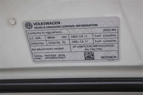 Used 2022 Volkswagen Tiguan SE R-Line image 39