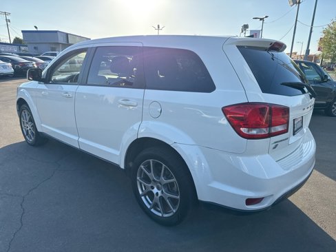 Used 2019 Dodge Journey GT image 3