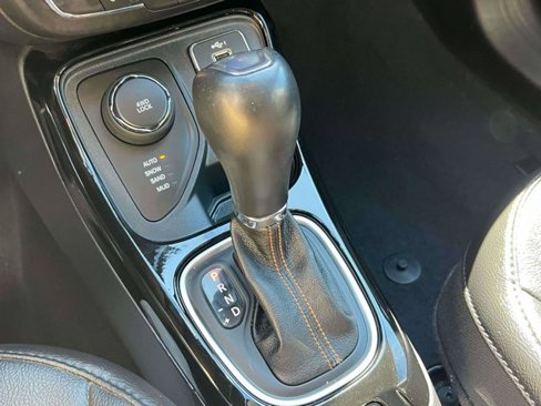 Certified 2021 Jeep Compass Limited image 30