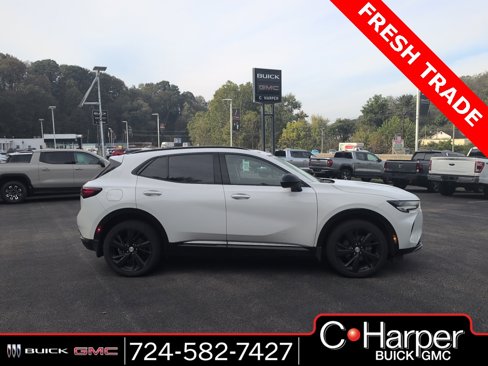 Used 2021 Buick Envision Essence w/ Sport Touring Package image 3