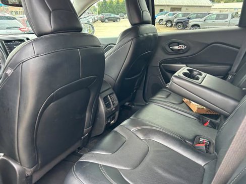 Used 2022 Jeep Cherokee Latitude Lux image 10