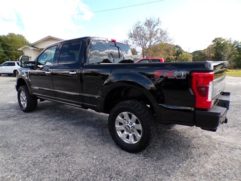 Used 2017 Ford F250 Platinum w/ Platinum Ultimate Package image 2