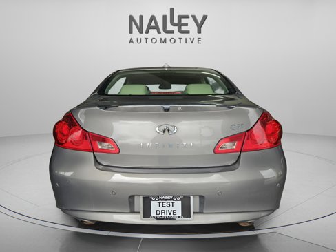 Used 2013 INFINITI G37 Journey w/ Premium Pkg image 4