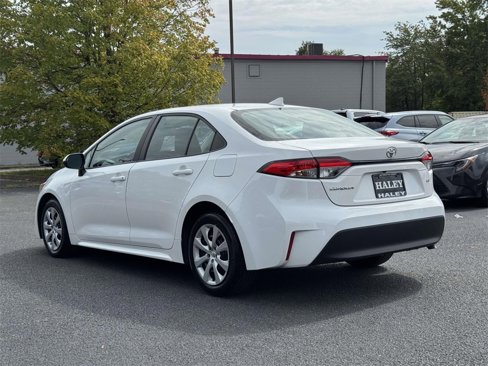Used 2024 Toyota Corolla LE image 22
