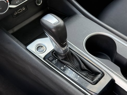 Used 2022 Nissan Altima 2.5 SV image 26