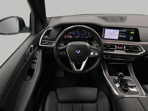Certified 2022 BMW X5 xDrive40i w/ Climate Comfort Package image 15