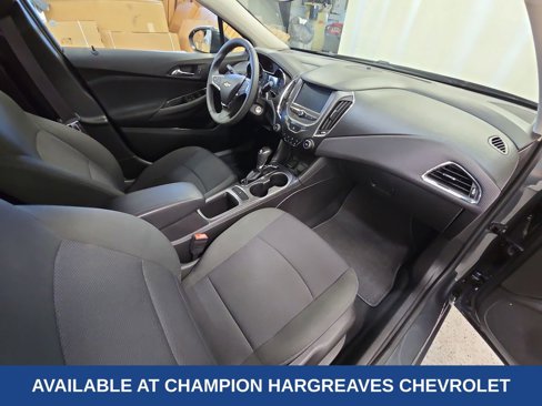 Certified 2017 Chevrolet Cruze LT image 38