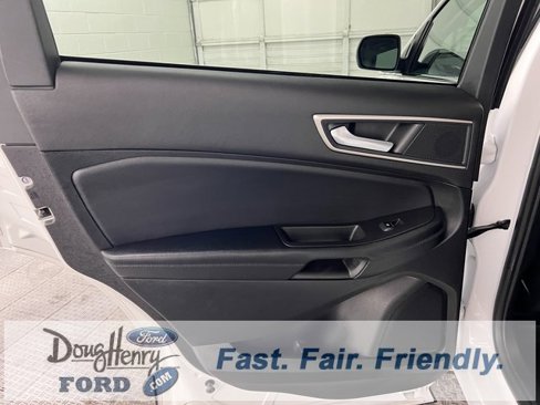 Used 2024 Ford Edge SEL image 29