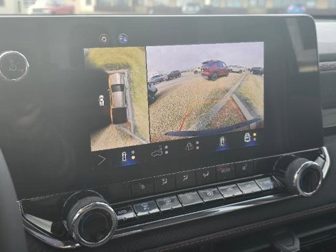 New 2025 Chevrolet Colorado Z71 w/ Technology Package image 9
