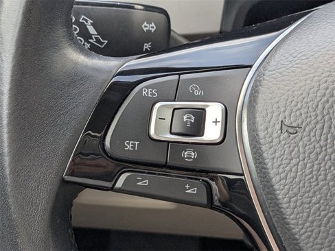 Used 2019 Volkswagen Atlas SEL R-Line image 28