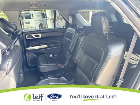 Used 2020 Ford Explorer XLT w/ Equipment Group 202A image 29