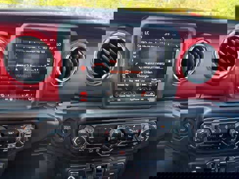 Used 2020 Jeep Gladiator Rubicon image 16