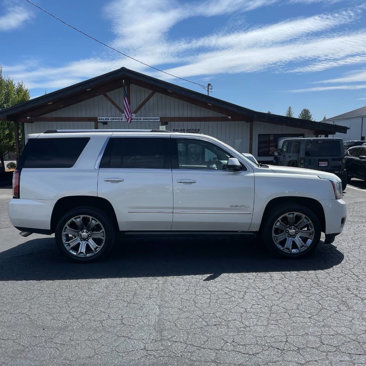 Used 2015 GMC Yukon Denali w/ Premium Package image 6