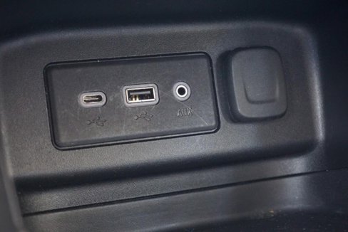 Used 2019 Chevrolet Equinox LS image 38