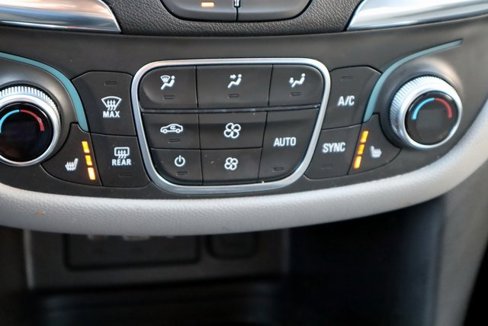 Used 2024 Chevrolet Equinox LT image 6