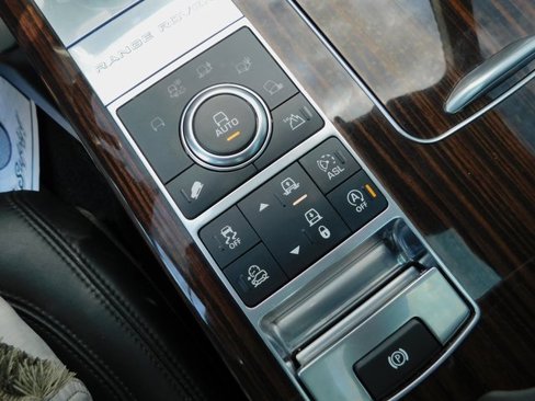Used 2016 Land Rover Range Rover HSE image 30