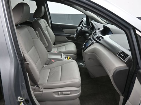 Used 2016 Honda Odyssey EX-L image 27