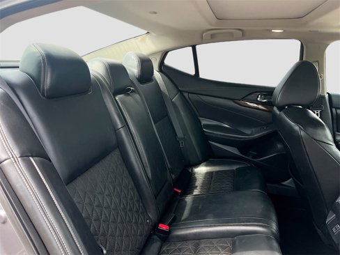 Used 2018 Nissan Maxima Platinum image 27