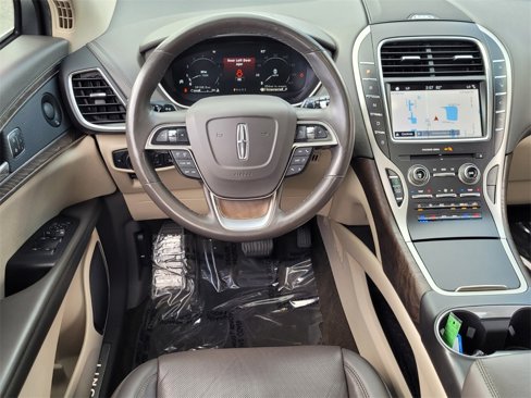 Used 2019 Lincoln Nautilus Reserve image 9