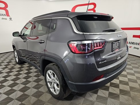 Certified 2024 Jeep Compass Latitude image 5