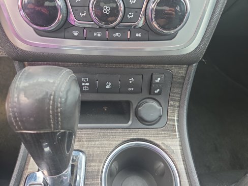 Used 2014 GMC Acadia SLT image 20