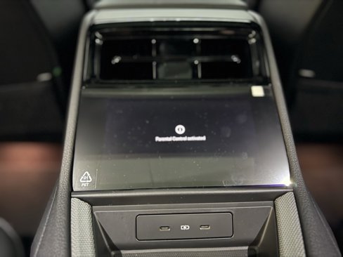 New 2025 Porsche Panamera 4 image 34