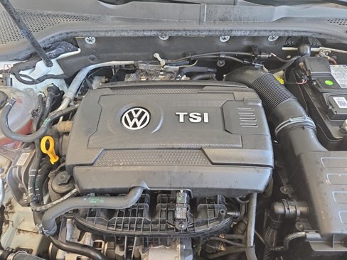 Used 2021 Volkswagen GTI S image 21