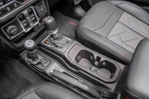 Used 2024 Jeep Wrangler Unlimited Sport image 71