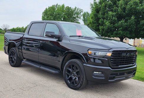 Used 2025 RAM 1500 Laramie w/ Night Edition image 7