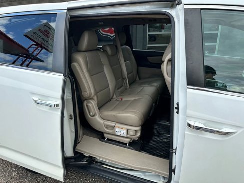 Used 2011 Honda Odyssey EX-L image 16