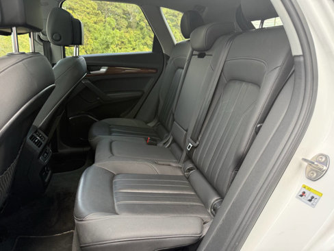 Used 2021 Audi Q5 2.0T Premium Plus image 34