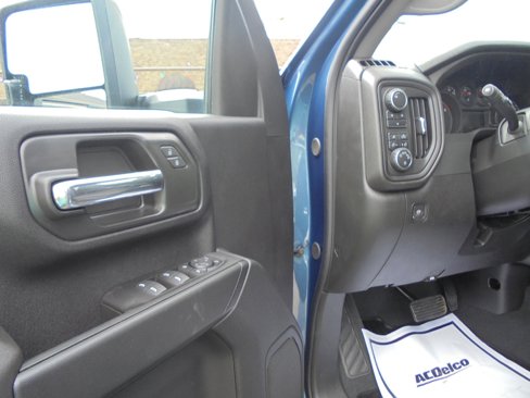 New 2025 Chevrolet Silverado 2500 Custom w/ Custom Value Package image 14