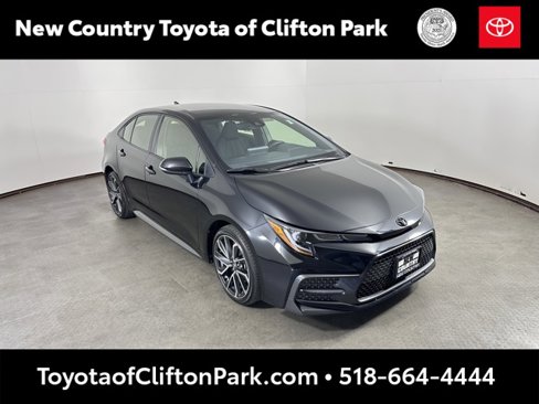 Used 2022 Toyota Corolla SE image 1