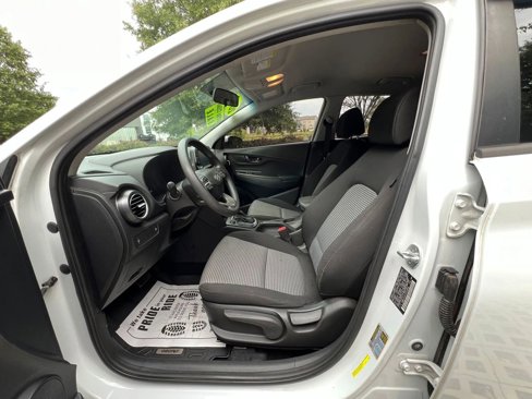 Used 2018 Hyundai Kona SE image 10