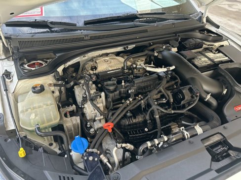 Used 2020 Hyundai Veloster N w/ Performance Package image 10