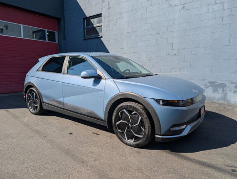Used 2023 Hyundai Ioniq 5 SEL image 1