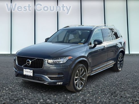 Used 2018 Volvo XC90 T5 Momentum image 10