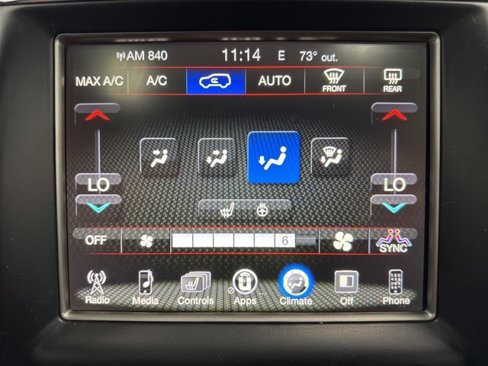 Used 2017 Jeep Grand Cherokee Altitude image 17