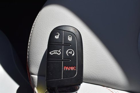 Used 2016 Jeep Renegade Limited image 20