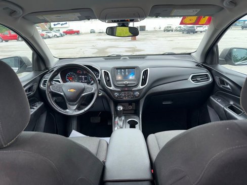 Used 2018 Chevrolet Equinox LT image 12