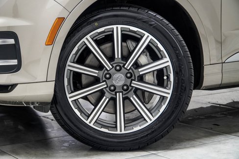 Used 2017 Audi Q7 3.0T Premium Plus image 3