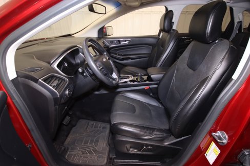 Used 2016 Ford Edge Titanium w/ Equipment Group 301A image 13